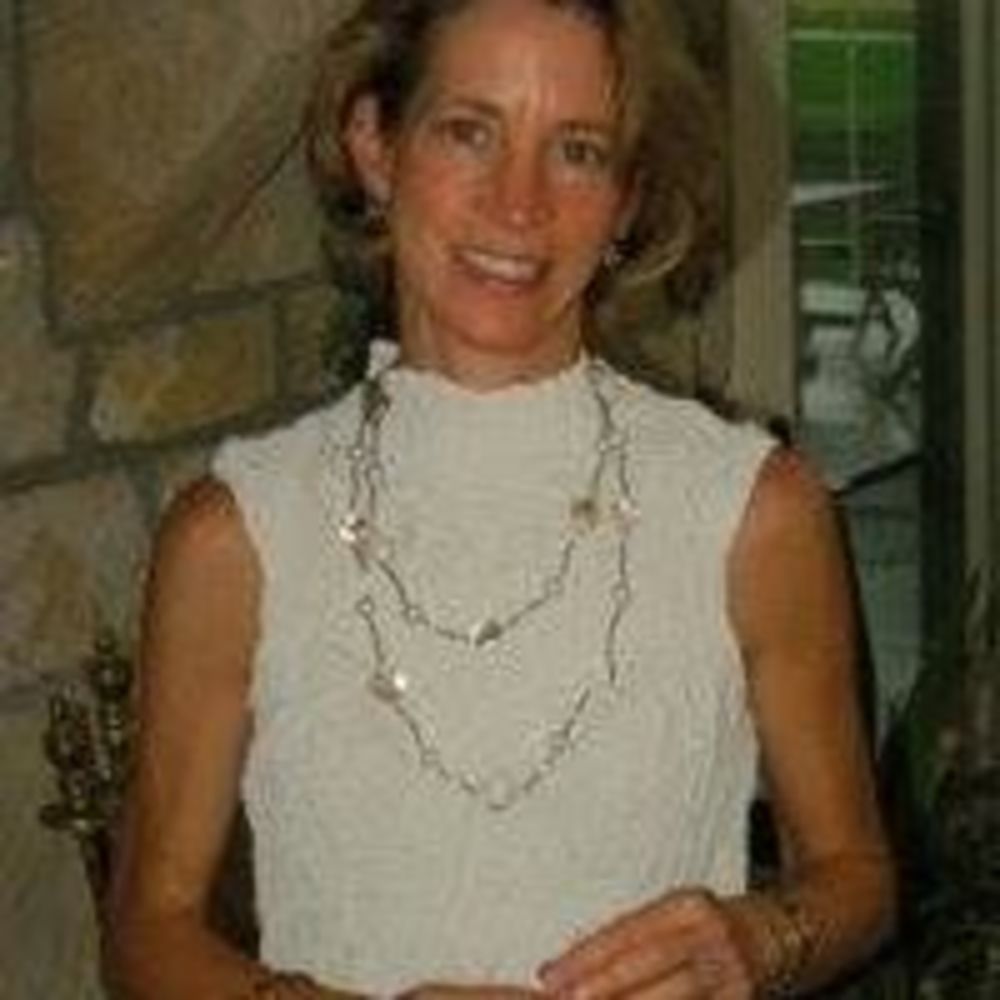 Meet your Posher, Laurie